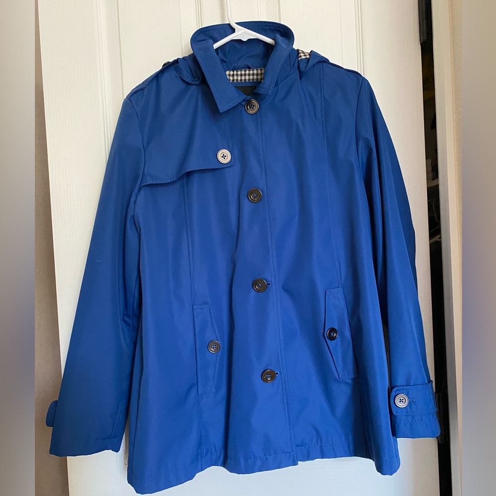 Like new Weatherproof rain jacket